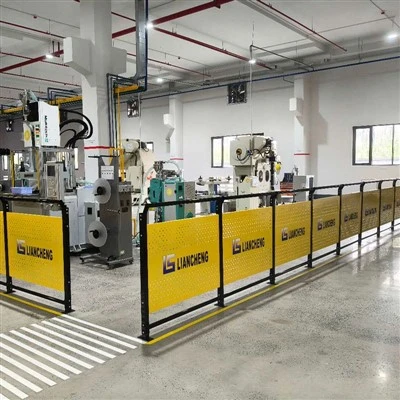 Panel Pagar Baja Berlubang